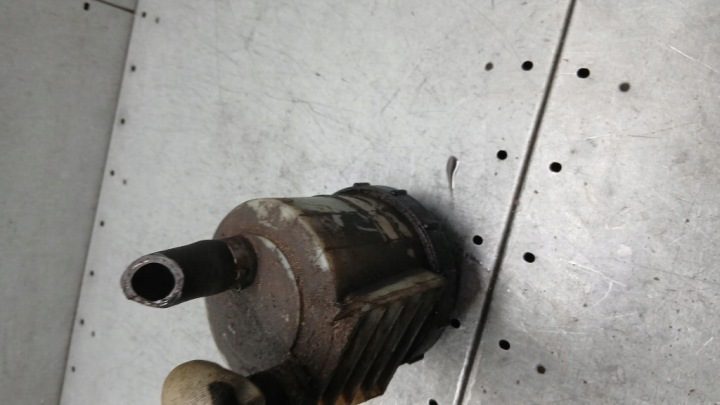 БАЧОК СИСТ. ГИДРОУСИЛИТЕЛЯ VW T4 2.5TDI 00-03R 701422373A, фото 5