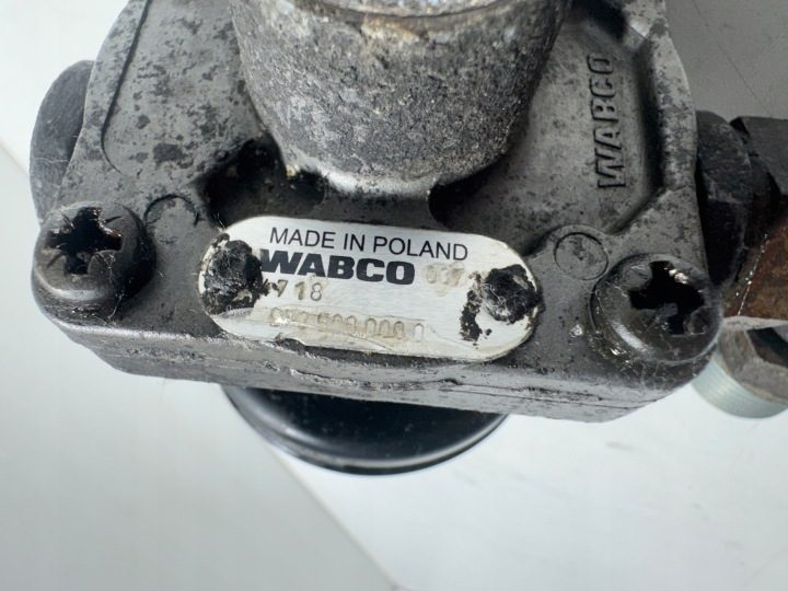 Клапан Вентиляции Вентиляционный WABCO 9735000000 Ford F-Max Cargo, фото 3