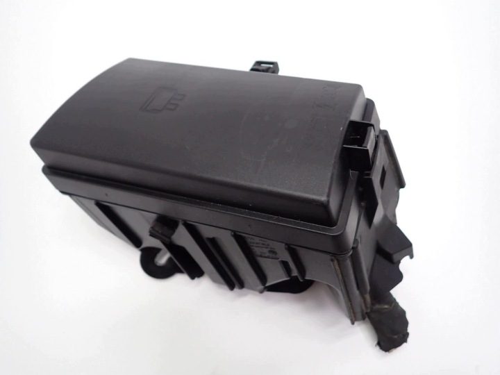 КОРОБ БЛОК ПРЕДОХРАНИТЕЛЕЙ ОРИГИНАЛ 5Q0907361D SKODA OCTAVIA III 5E 17 г., фото 1