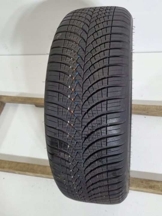 Шина всесезонная Goodyear Vector 4Seasons Gen-3 195/55R16 91 H сцепление на снегу (3PMSF), усилитель (XL) pe - Peugeot, фото 1
