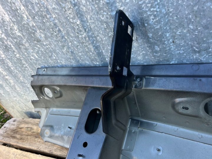 RENAULT TRAFIC III ЖАБО КРЕПЛЕНИЕ БАЧКА ТОРМОЗНОЙ ЖИДКОСТИ, фото 4