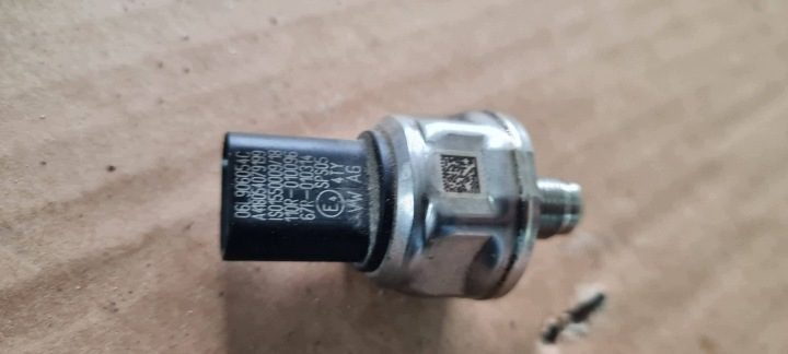 SQ5 80A датчик давления топлива 3.0 TFSI 06L906054C S5 8W S4 B9 A6 C8 4K, фото 2