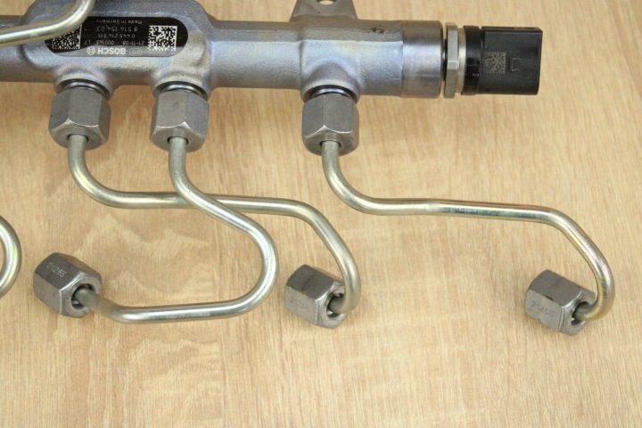 ОРИГИНАЛЬНАЯ ТОПЛИВНАЯ РАМПА ДАТЧИКИ BMW 2.0D G30 G31 8514154 34 л.с.!, фото 5