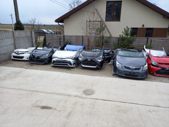 Toyota Yaris I молдинг крыши правый уплотнитель крыши, фото 10