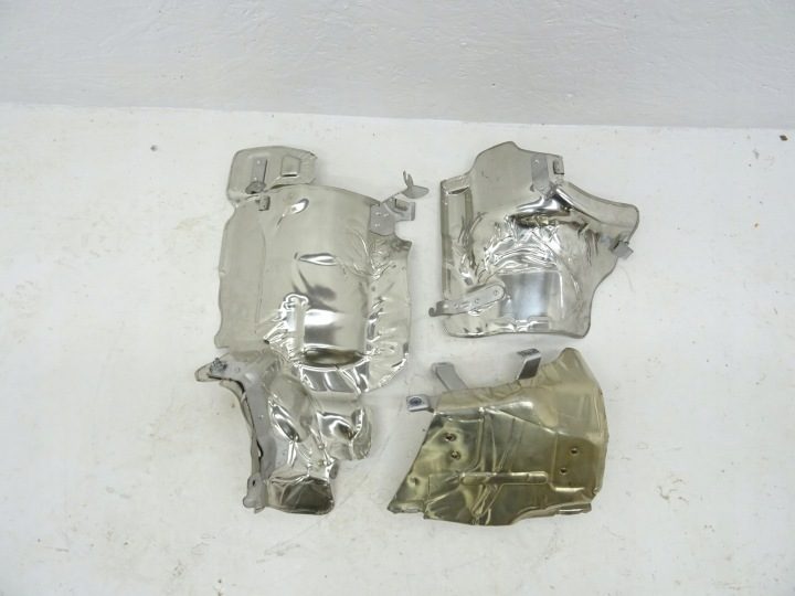 Mercedes W257 W213 W256 53 AMG теплозащитный экран двигателя A2561423700 комплект, фото 1