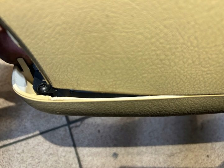 Центральный тоннель VW Passat B5 рестайлинг, фото 5