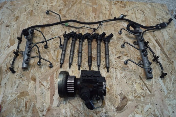 Комплект Opiłkowy Audi 3.0 TDI 057130277AG 059130755S, фото 2