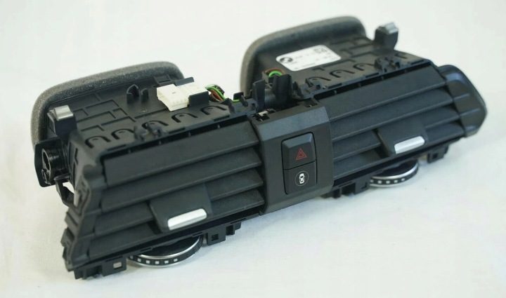 Воздухозаборник консоли BMW X4 (G02, F98) 9363444 29007319 2018, фото 1
