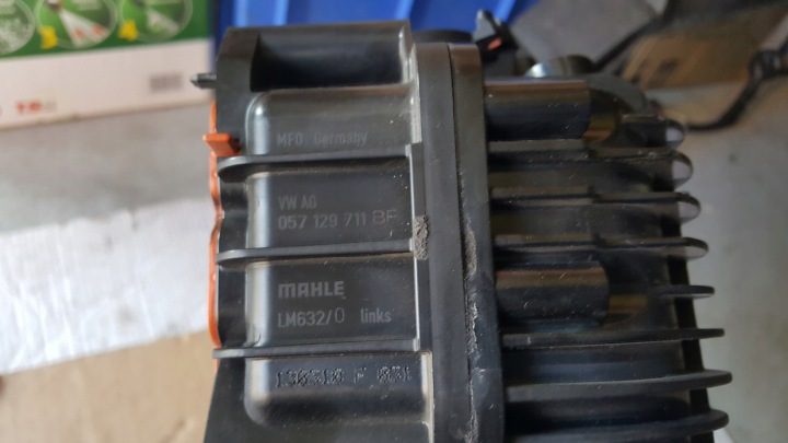 Впускной коллектор актуатор Audi 4.0 TDI 057129711BF, фото 9