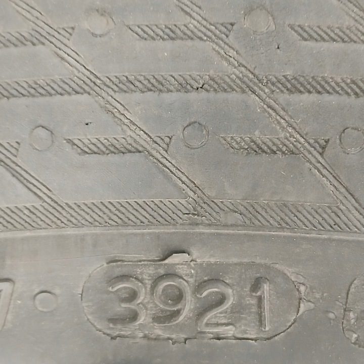 Шина зимняя Nokian Tyres WR Snowproof P 225/45R17 94 В сцепление на снегу (3PMSF), усилитель (XL), фото 4