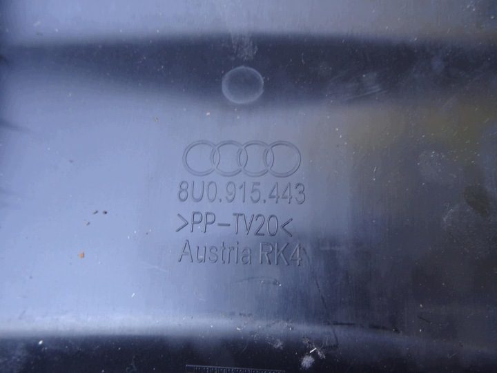 Audi Q3 8U рестайлинг 15-18 основание кожух аккумулятора 8U0915333 8U0915443, фото 9