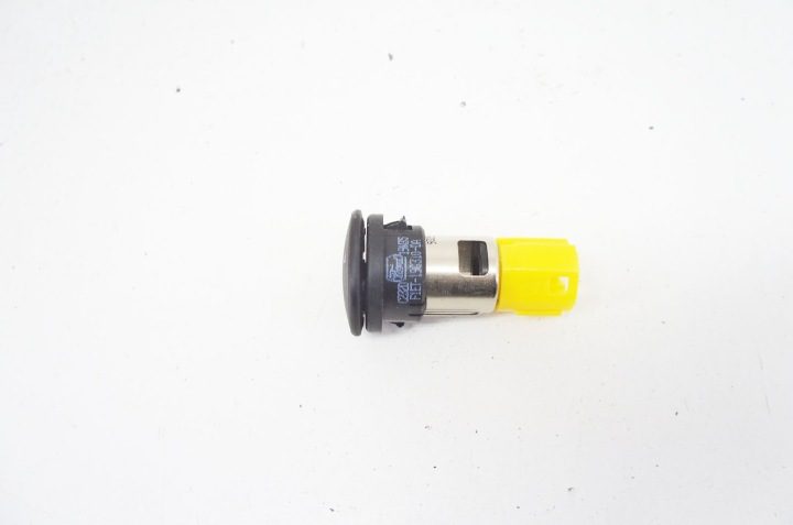 UX029 Ford Focus Mk4 Гнездо Прикуривателя F1ET-19G310-DA, фото 2