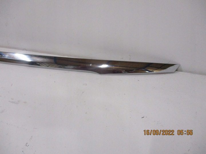 НАКЛАДКА МОЛДИНГ КРЫШКИ ХРОМ БАГАЖНИКА MERCEDES W205 A2057430082, фото 2