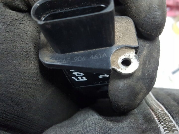 VW EOS 06-10r 2.0 TFSI BWA РАСХОДОМЕР, фото 2
