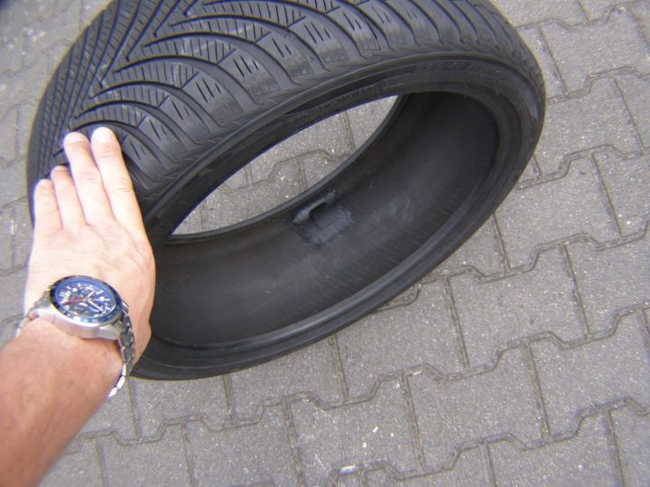 Шина всесезонная Kumho Solus 4S HA32 225/40R18 92 Y сцепление на снегу (3PMSF), усилитель (XL), фото 8