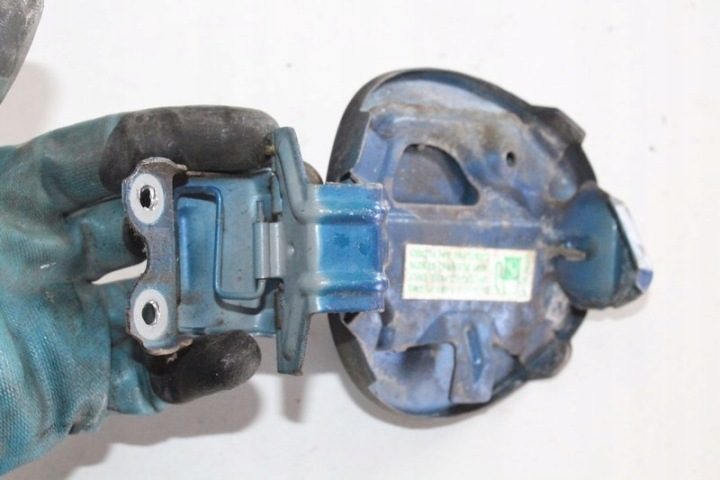 Toyota OE 77350-20310 лючок горловины бензобака, фото 2
