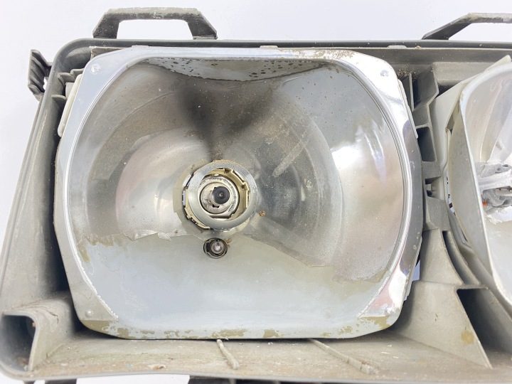 Фара правая передняя Mercedes W124 Hella корпус без Klosza поврежденный, фото 13