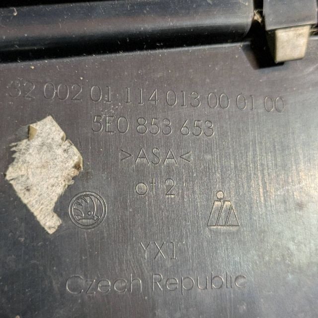 РЕШЕТКА РАДИАТОРА SKODA OCTAVIA III NR.A279, фото 3