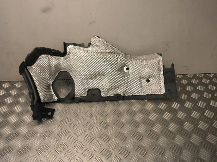 Защита тепловая Jeep GRAND CHEROKEE IV 2018 68234799AA, фото 2