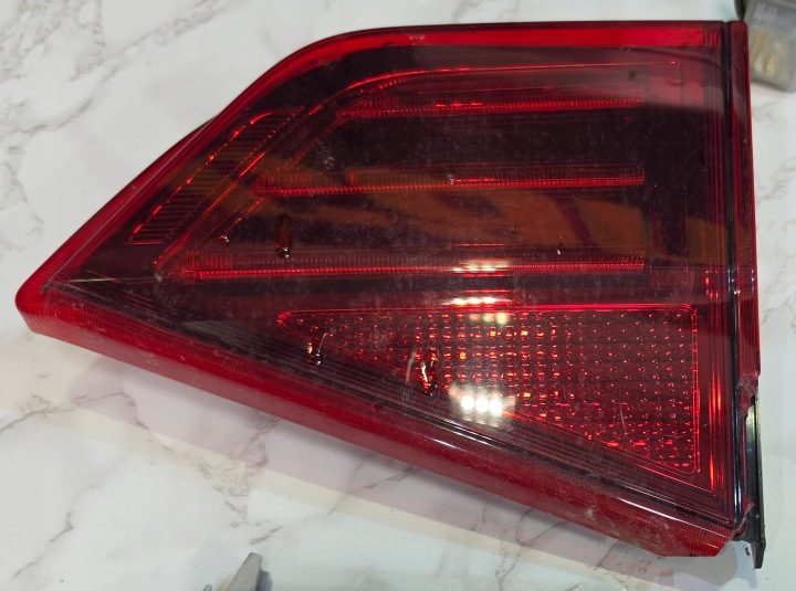 SUZUKI Vitara КРЫШКА БАГАЖНИКА фонарь камера замок подсветка номера LED, фото 5
