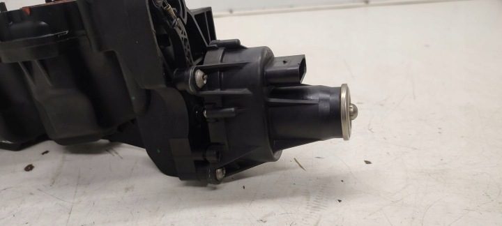 Впускной коллектор SEAT IBIZA IV (6J5, 6P1) 03L129086A 1.6L дизель 2010, фото 9