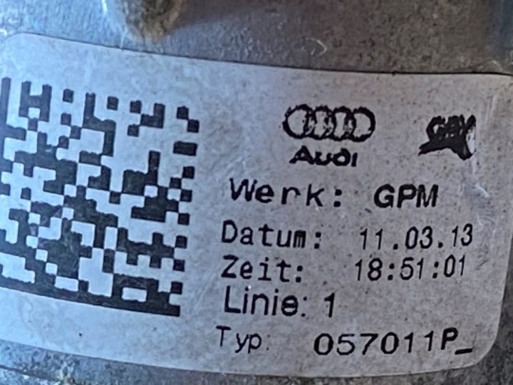 AUDI VW 4.2TDI ПОМПА 057121011P, фото 5