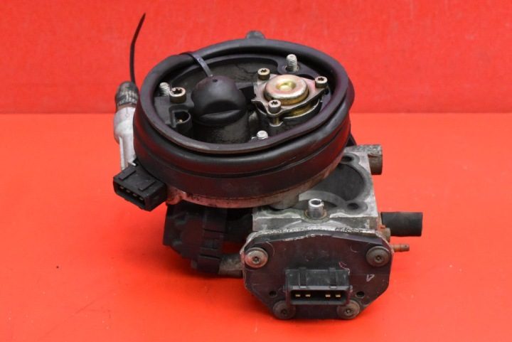 Дроссельная заслонка моновпрыск 0438201521 0132008601 VW Polo 3 III 6N 1.3 8V 55 л.с., фото 4