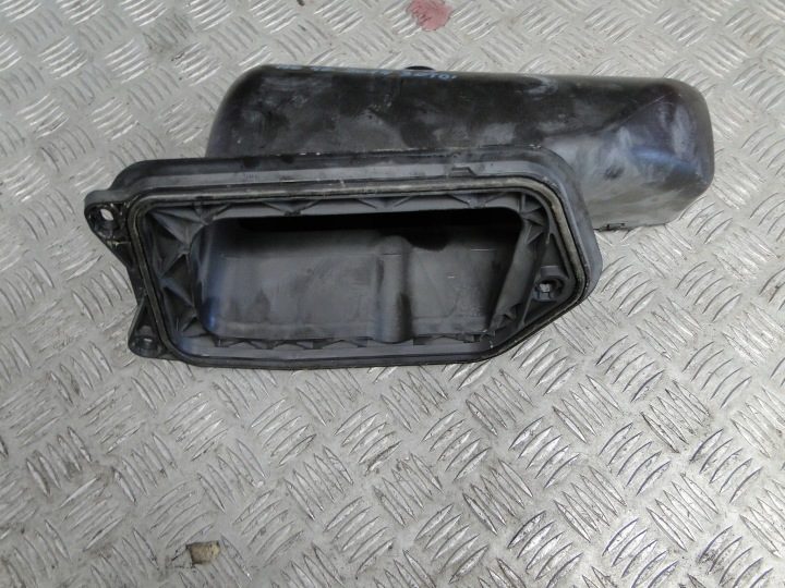 ВОЗДУХОЗАБОРНИК ВЕНТИЛЯТОРА AUDI A6 C7 4G 2013 4G1819904A, фото 5