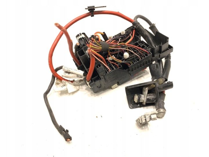 Блок предохранителей VW Passat B8 5Q0937125B седан 2.0 280 л.с., фото 1