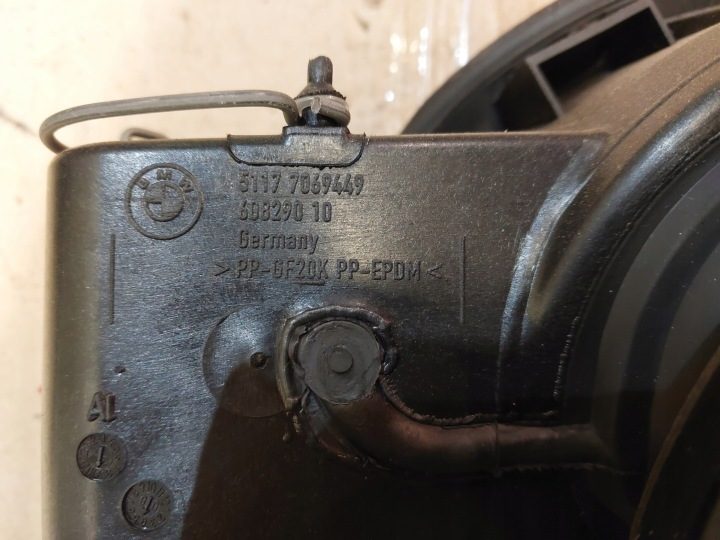 Лючок горловины бензобака BMW E87 51177069449, фото 5