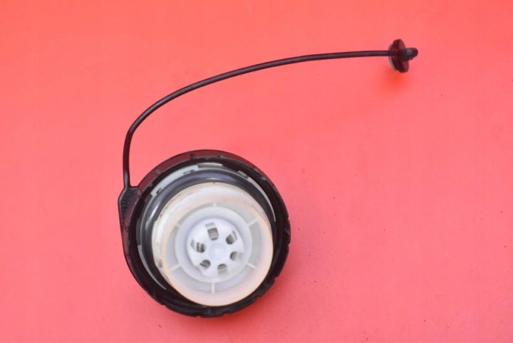 КРЫШКА ГОРЛОВИНЫ БЕНЗОБАКА SUBARU FORESTER 4 IV 12-16, фото 4