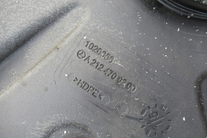 MERCEDES W212 РЕСТАЙЛИНГ БАК НАСОС ADBLUE A0994710475, фото 3