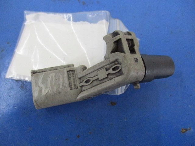 JETTA 5 В 1.9TD ДАТЧИК ПОЛОЖЕНИЯ ВАЛА 036906433E, фото 1