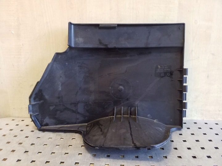 Volvo S60 крышка аккумулятора 0086022, фото 4