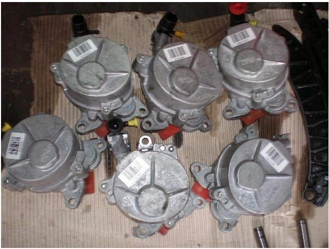 Renault OE 8200683981 насос вакуумный, фото 1