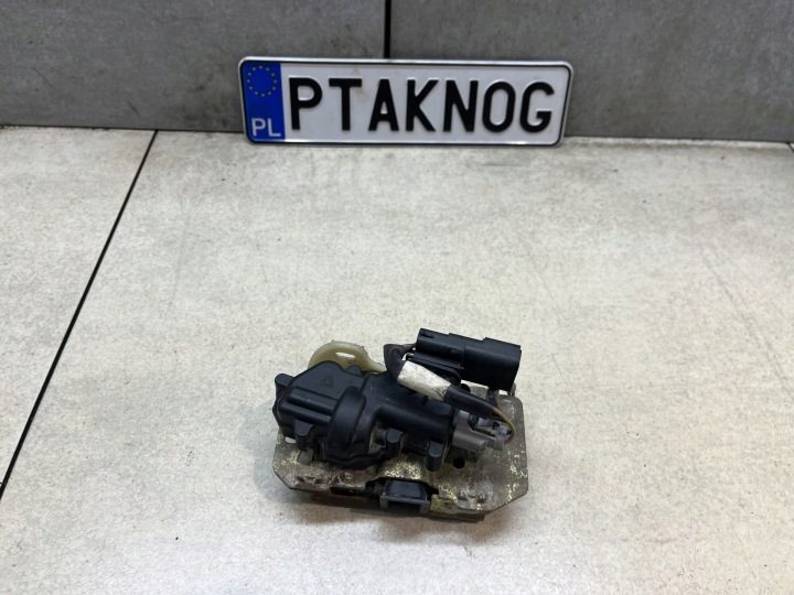 Замок крышки багажника Pacifica 3.5 V6, фото 2