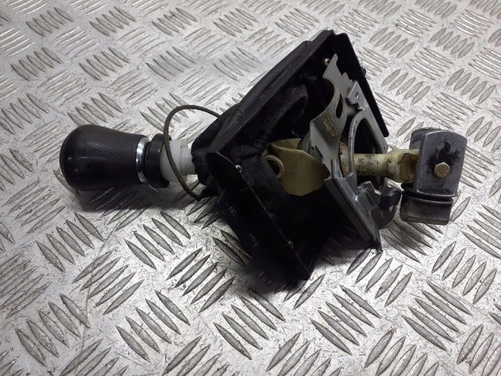 РУЧКА ЧЕХОЛ ПЕРЕКЛЮЧЕНИЯ ПЕРЕДАЧ AUDI 80 B4 2.0, фото 3