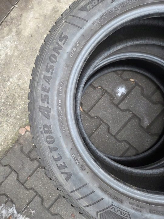 2× Шина всесезонная Goodyear Vector 4SEASONS ВНЕДОРОЖНИК GEN-2 235/60R18 107 В усилитель (XL), фото 5