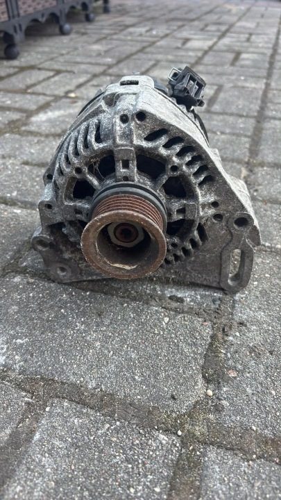 Генератор VW Golf V Jetta 03G903023E, фото 2