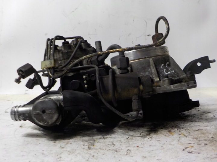 MERCEDES-BENZ W124 2.6 3.0 ТОПЛИВНАЯ РАМПА 0438121033 0438101012, фото 3