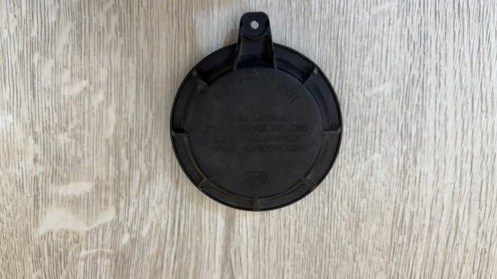ЗАГЛУШКА КРЫШКА ФАРЫ KIA CEED HYUNDAI I30 MITSUBISHI 921402M000 AM049, фото 1