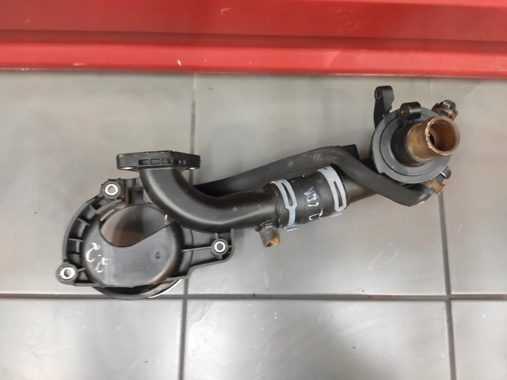 Mercedes OM651 W204 2.2 CDI термостат корпус фильтра топлива компл., фото 3