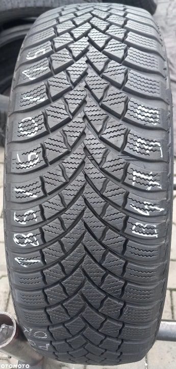 Шина зимняя Bridgestone Blizzak LM001 Evo 205/55R16 91 т сцепление на снегу (3PMSF), фото 2