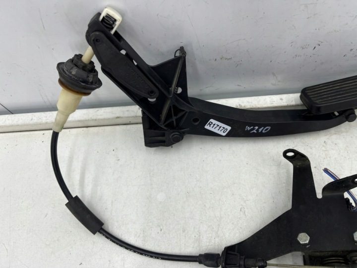 Педаль газа Mercedes w210 95-02r. газа датчик ускорения a0115428717, фото 6
