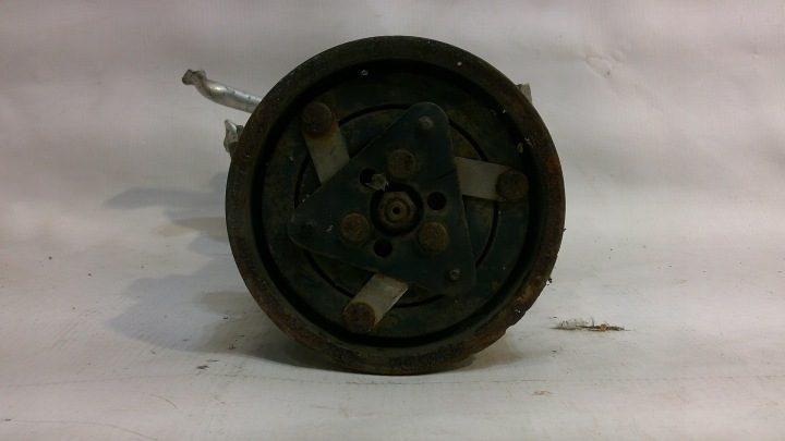 КОМПРЕССОР КОНДИЦИОНЕРА CITROEN C2 C3 1.4 8V 9646273880 SD6V12, фото 1