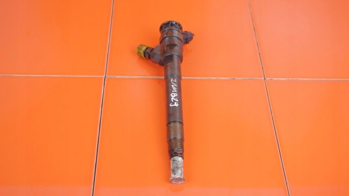 VIVARO 1.6 DCI BITURBO 15 г. 120 л.с. R9M450 форсунка 0445110569, фото 2