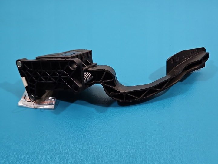 ПЕДАЛЬ ГАЗА ПОТЕНЦИОМЕТР OPEL CORSA E 13305804 1.4 16V (B14XER), фото 4