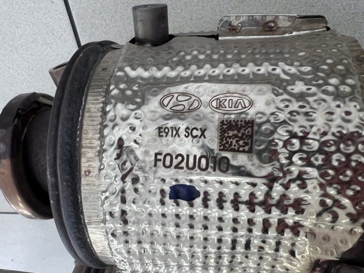 F02U010 DPF катализатор KIA Ceed 1.6 CRDI мягкий гибрид 71 тыс. км, фото 7
