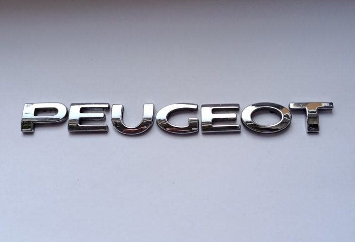 Надпись Peugeot 308 хэтчбек 07-11r, фото 1