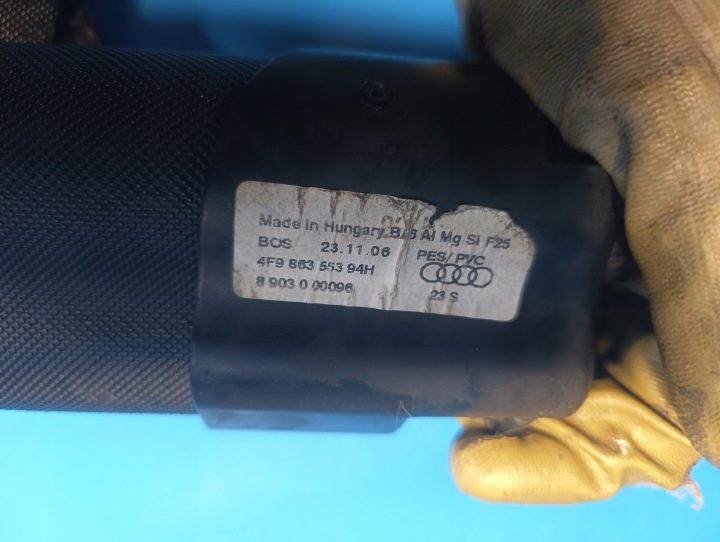 Шторка багажника Audi A6 C6 рестайлинг 08-11r. универсал, фото 9